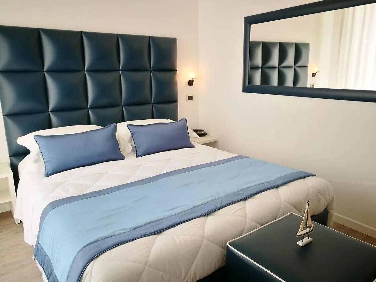 Hotel Rombino Fonteblanda 3*,  İtalya